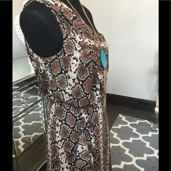 Firm Price Sale🔥🔥 BCBG MaxAzria Maxi Gown - Picture 5 of 8