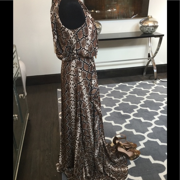 Firm Price Sale🔥🔥 BCBG MaxAzria Maxi Gown - Picture 6 of 8
