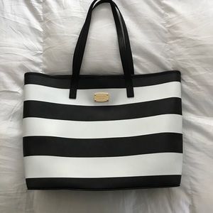 Black and white Michael Kors bag