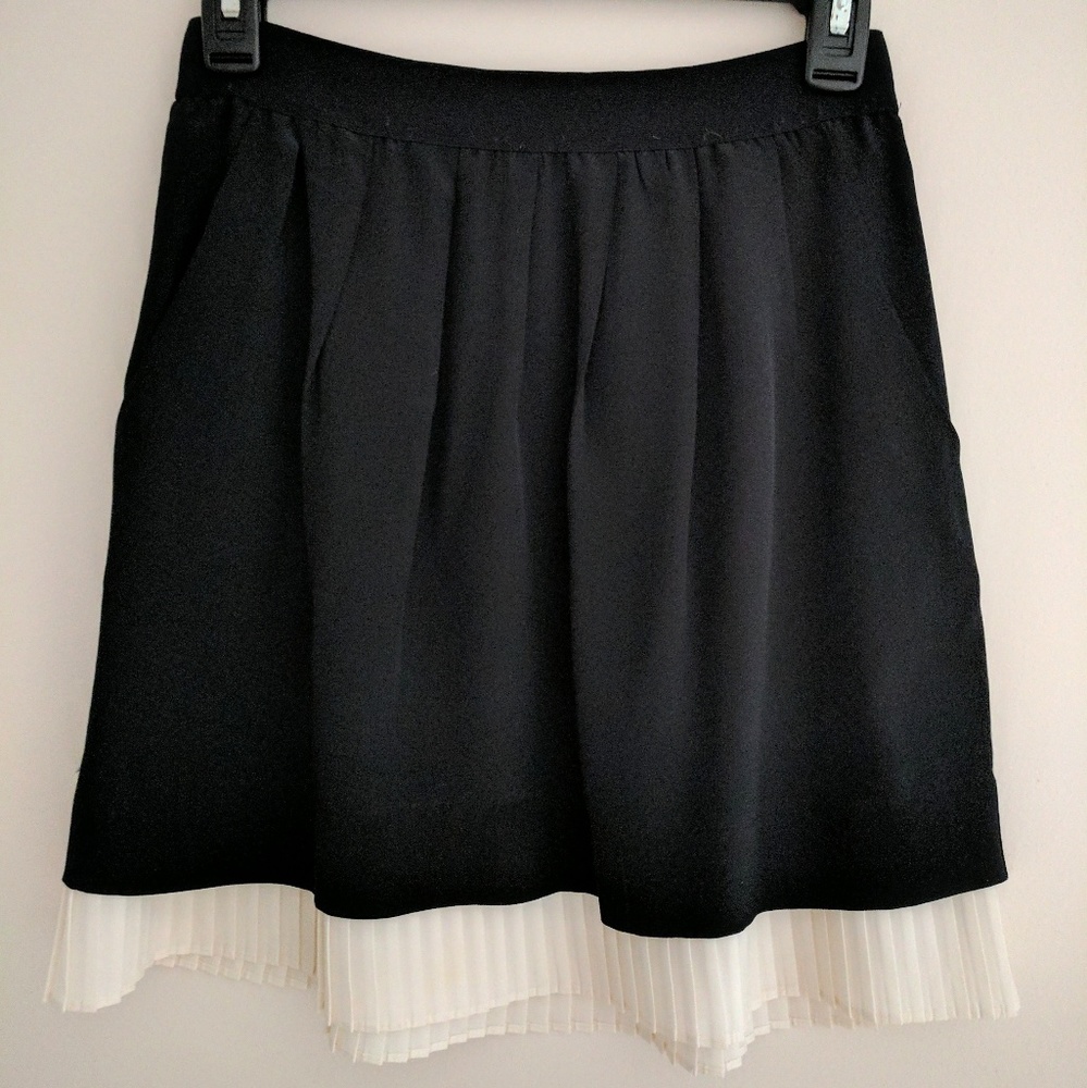 🔴 BCBG MaxAzria Silk Skirt