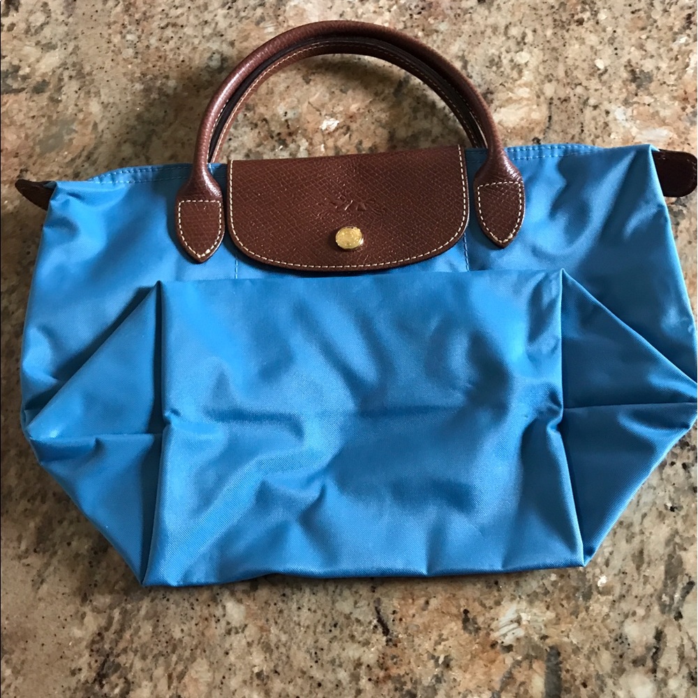 Baby blue small