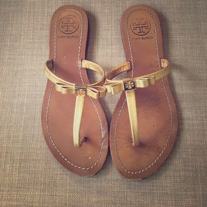 Tory Butch Gold Bow Logo Sandals Flats