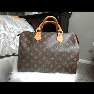Louis Vuitton Speedy 30
