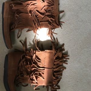 Minnetonka Boots