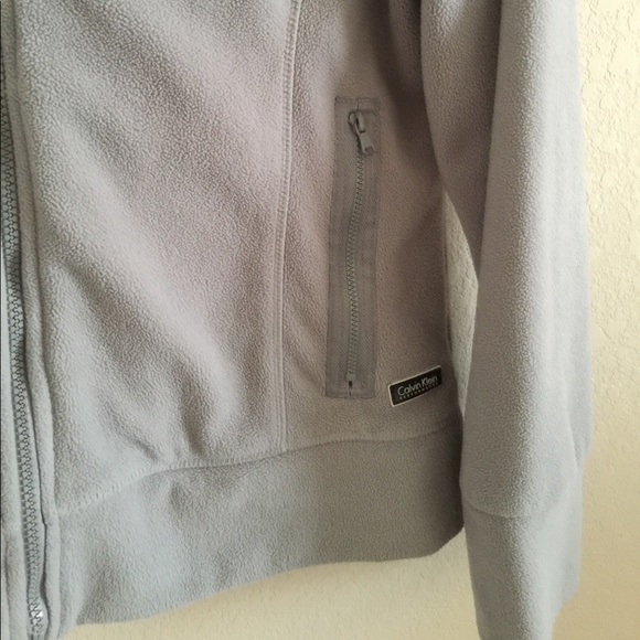 Calvin Klein performance jacket - Picture 3 of 4