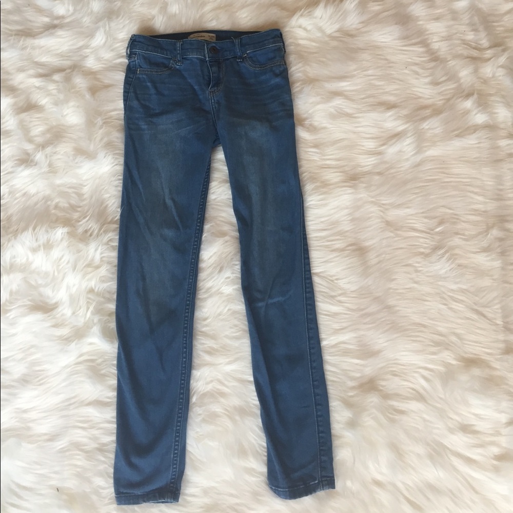 Slim blue jeans