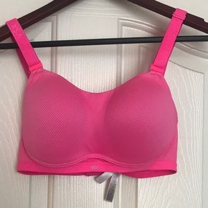 Victoria's Secret pink sports bra