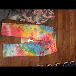Tie die capris