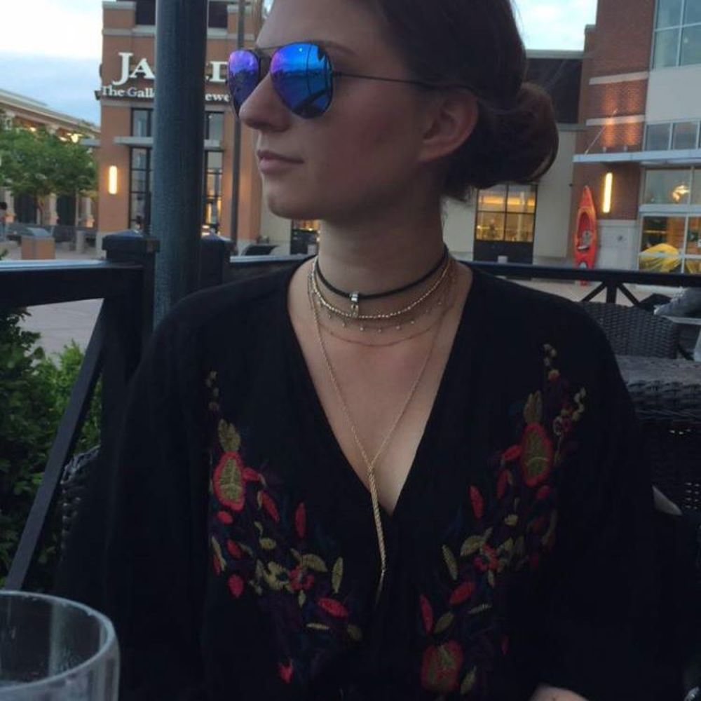 Meet your Posher, Kelsey