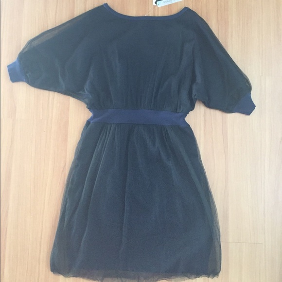 Norah Sue Navy Dress - Picture 2 of 4