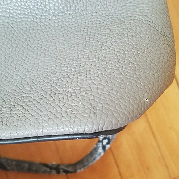 4 in One Wilson's leather faux snake skin purse - Picture 7 of 8