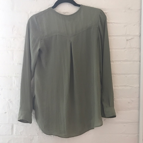 🍃OFFICE CHIC GREEN BLOUSE🍃 - Picture 3 of 3