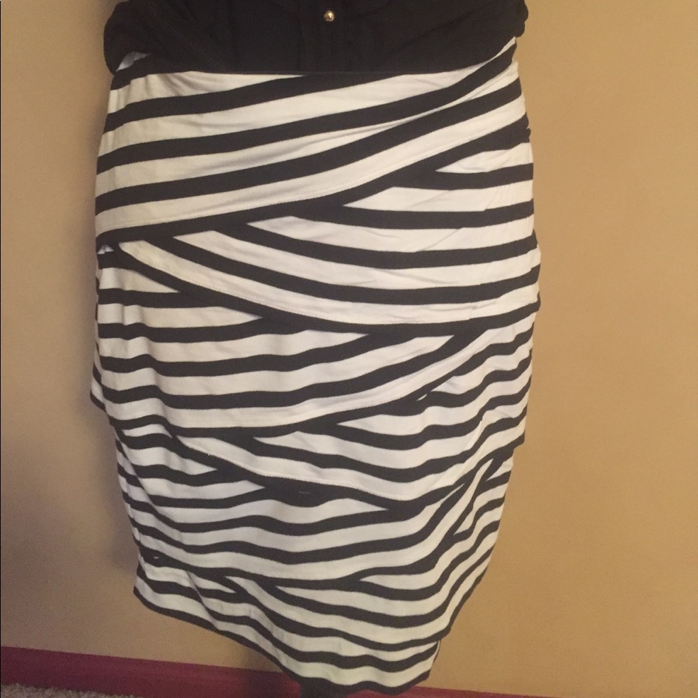 WHBM striped skirt