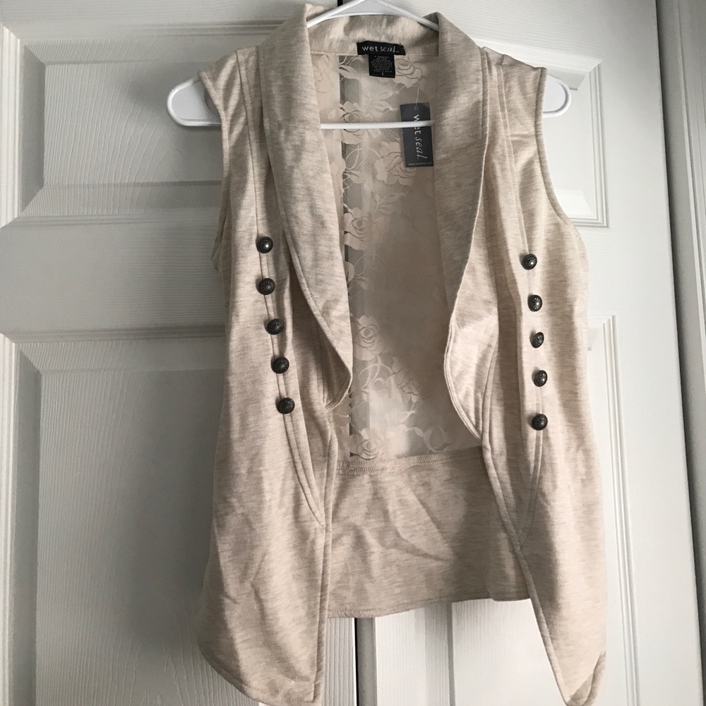 Laced back tan cardigan! New new new!!