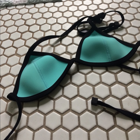 Turquoise Authentic Triangl Bikini - Picture 3 of 6