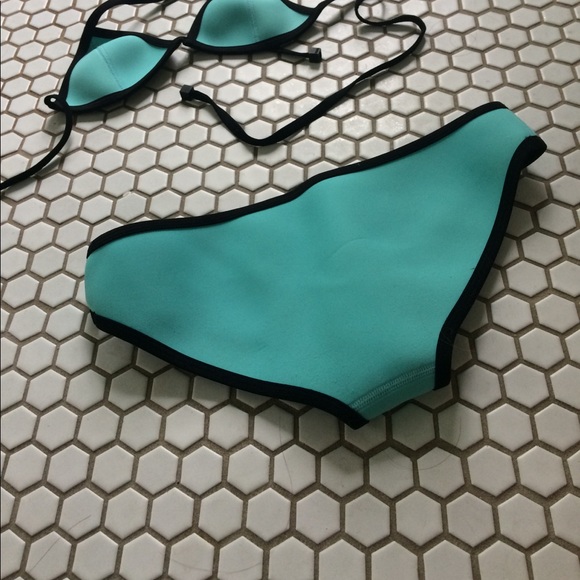 Turquoise Authentic Triangl Bikini - Picture 4 of 6