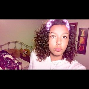 Meet your Posher, Caitlin