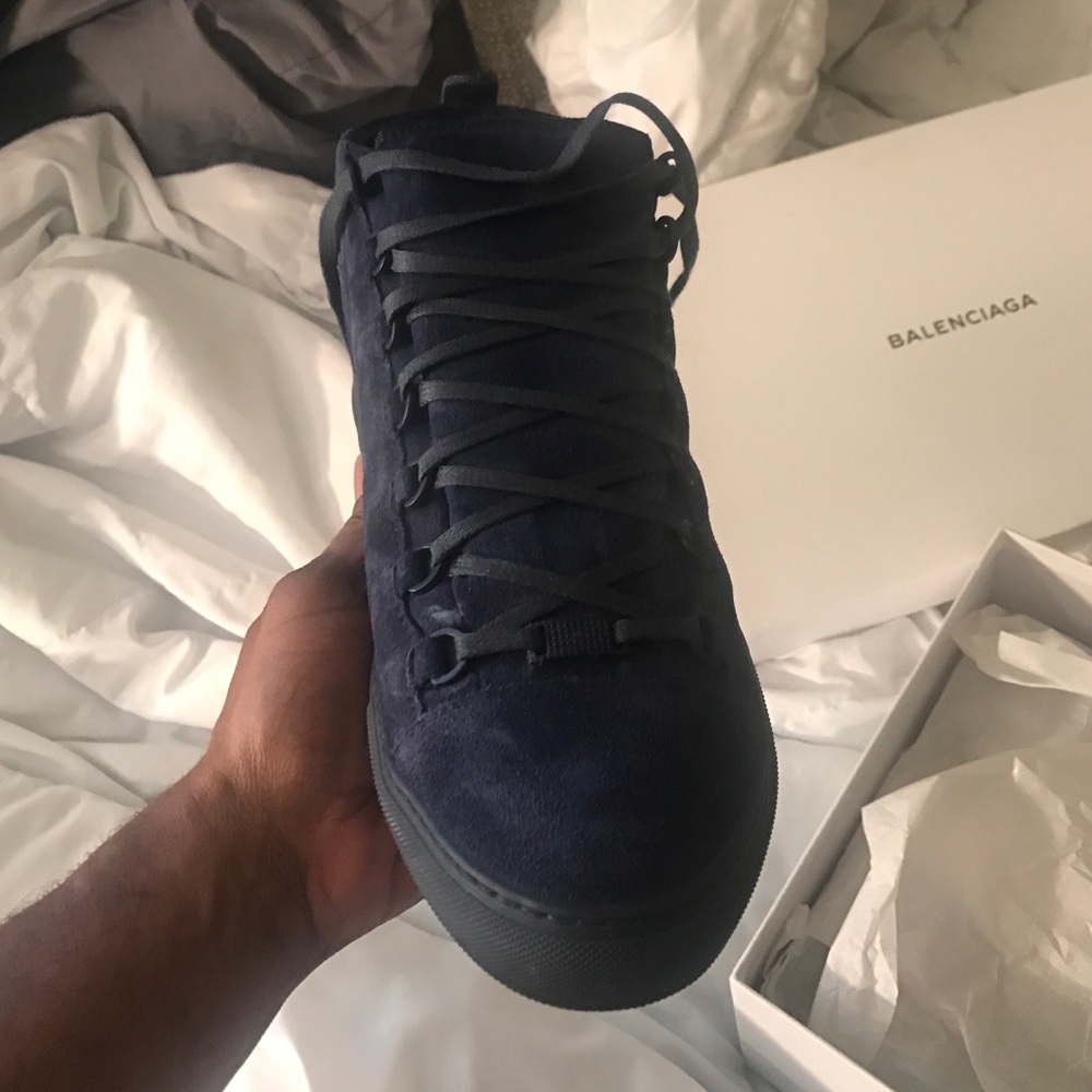 BALENCIAGA SNEAKER