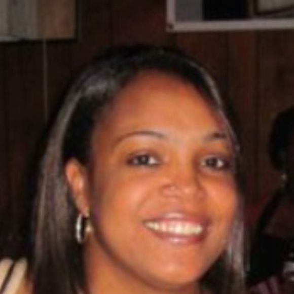 Meet your Posher, Vanessa - Picture 1 of 1