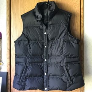 Land's End puffer vest!