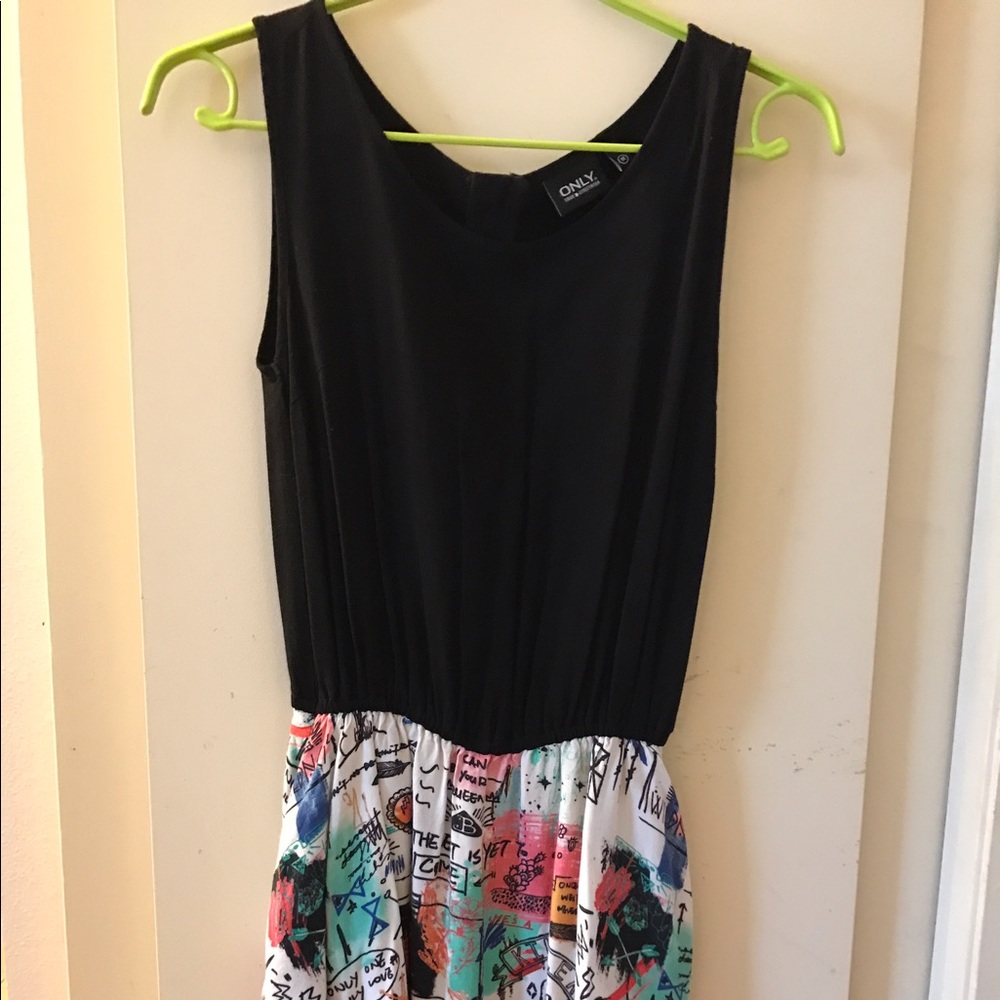 Women dress