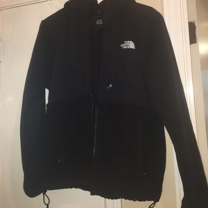 Black North Face Jacket 💕