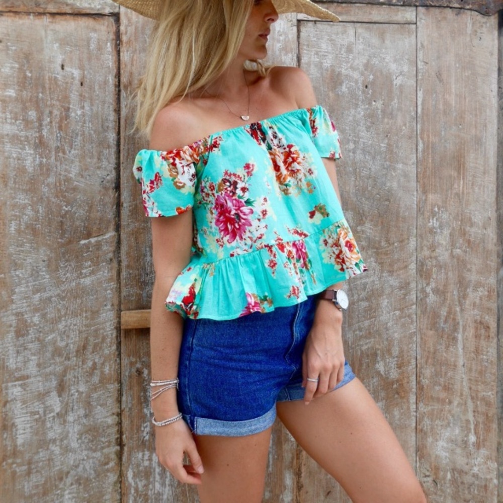 Franki frill tops