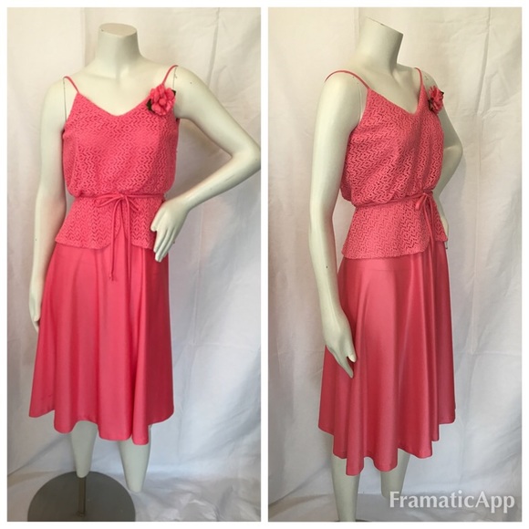 BEAUTIFUL PINK VINTAGE DRESS 👗 - Picture 1 of 4