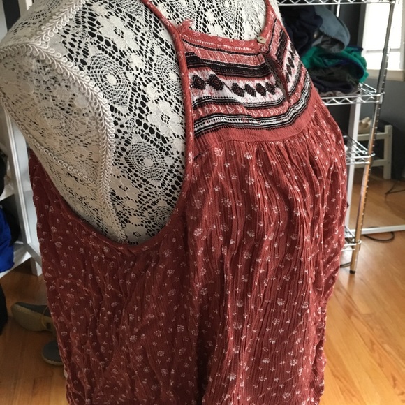 trendy flowy tank top - Picture 3 of 4