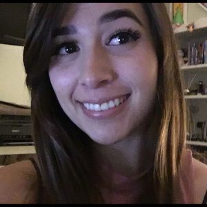 Meet your Posher, Brittanee