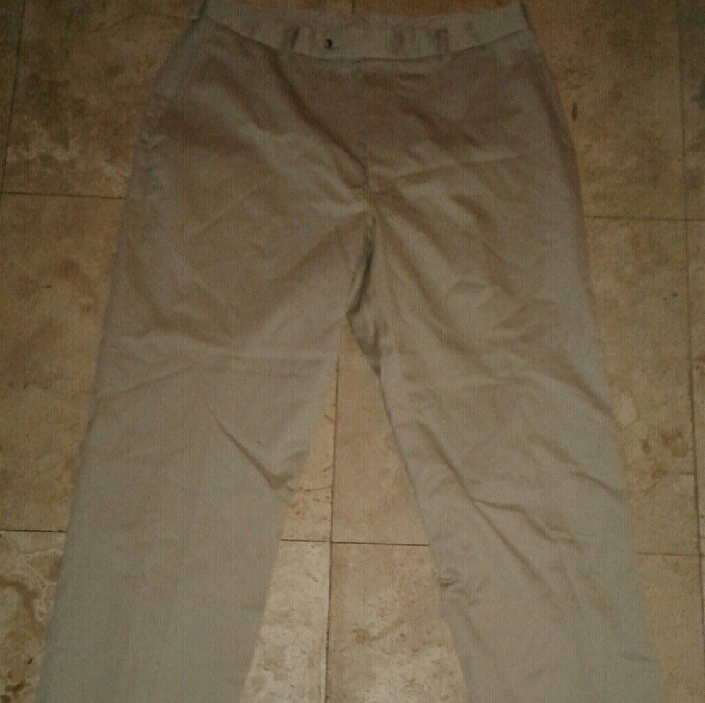 J?S A Bank "Traveler's Collection" pants