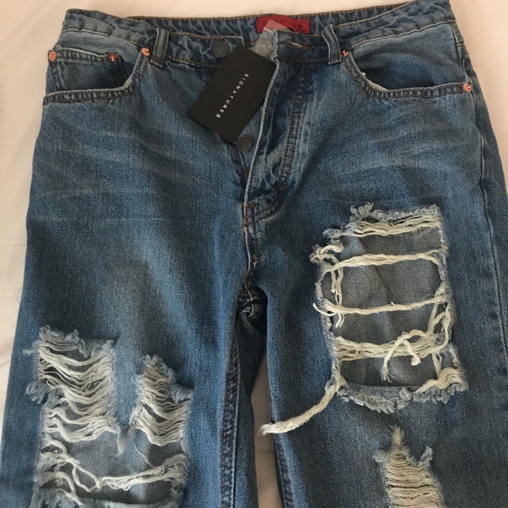 Tobi Signature8 Denim Distressed Jeans