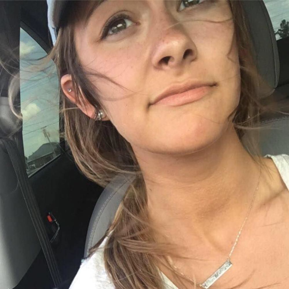 Meet your Posher, Jasmin