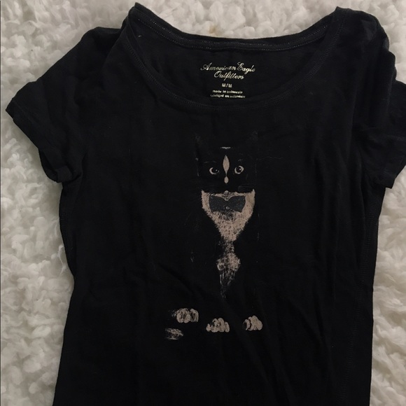American Eagle Outfitters Tops - Cat tshirt American Eagle Outfitters Tops - Cat tshirt
