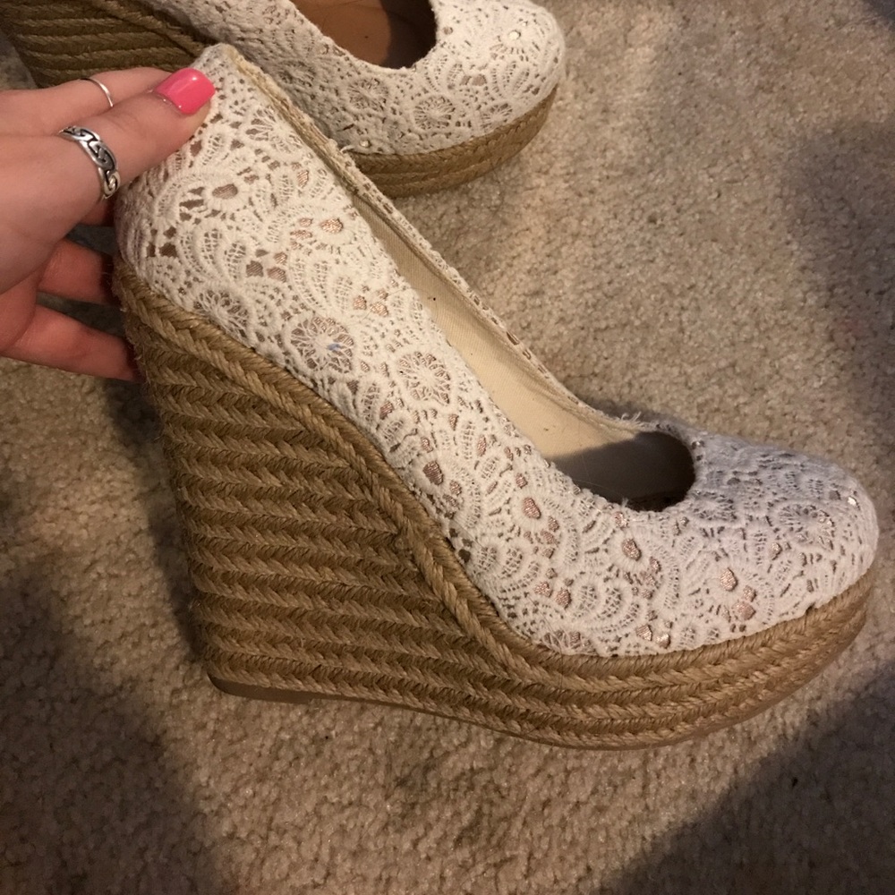 Floral lace wedges