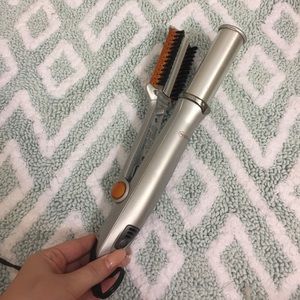 Instyler hair straightener