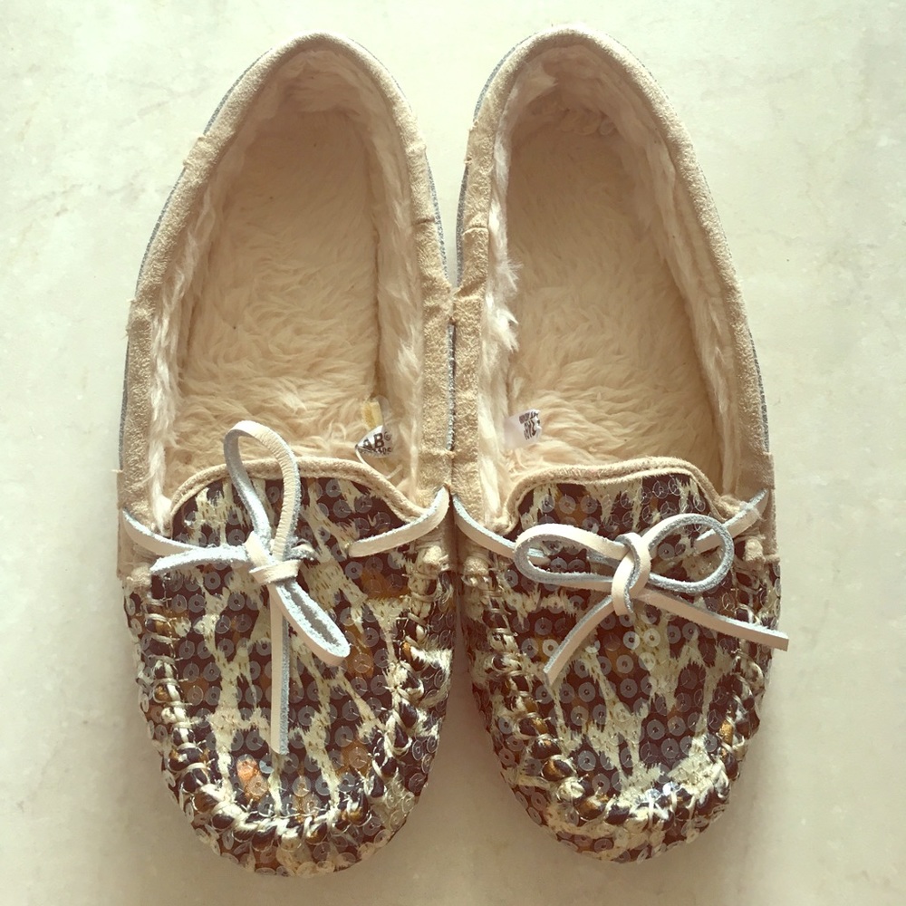 CHEETAH MOCCASINS