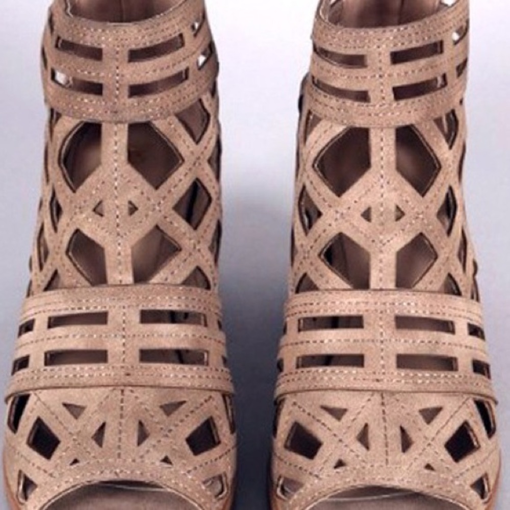 Sabrina Open Toe Sandals - Picture 2 of 4