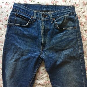 Medium washed Levi high waisted mom jeans