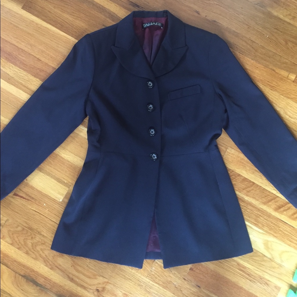 Tahari Women's wool blazer