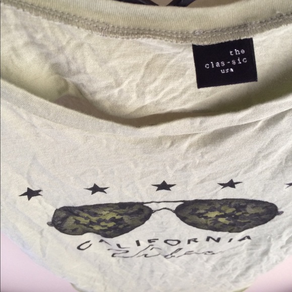 NWOT Clas-sic USA Slit Backed Cali Vibes Tank. - Picture 3 of 3