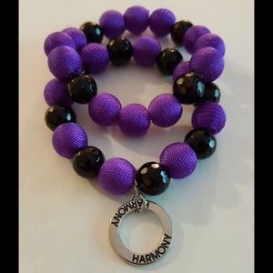 Black and Purple beaded stretch bracelet
