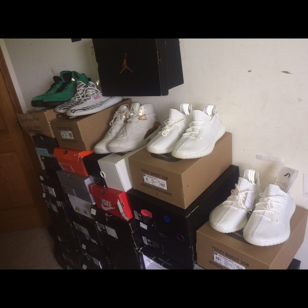 Jordan 5s and Yezzy boost V2 and Jordan Space Jam