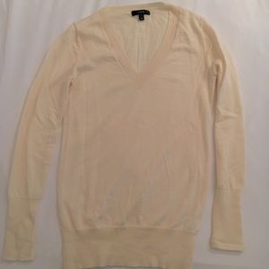 Cream Merino Wool J.Crew Sweater in an XS