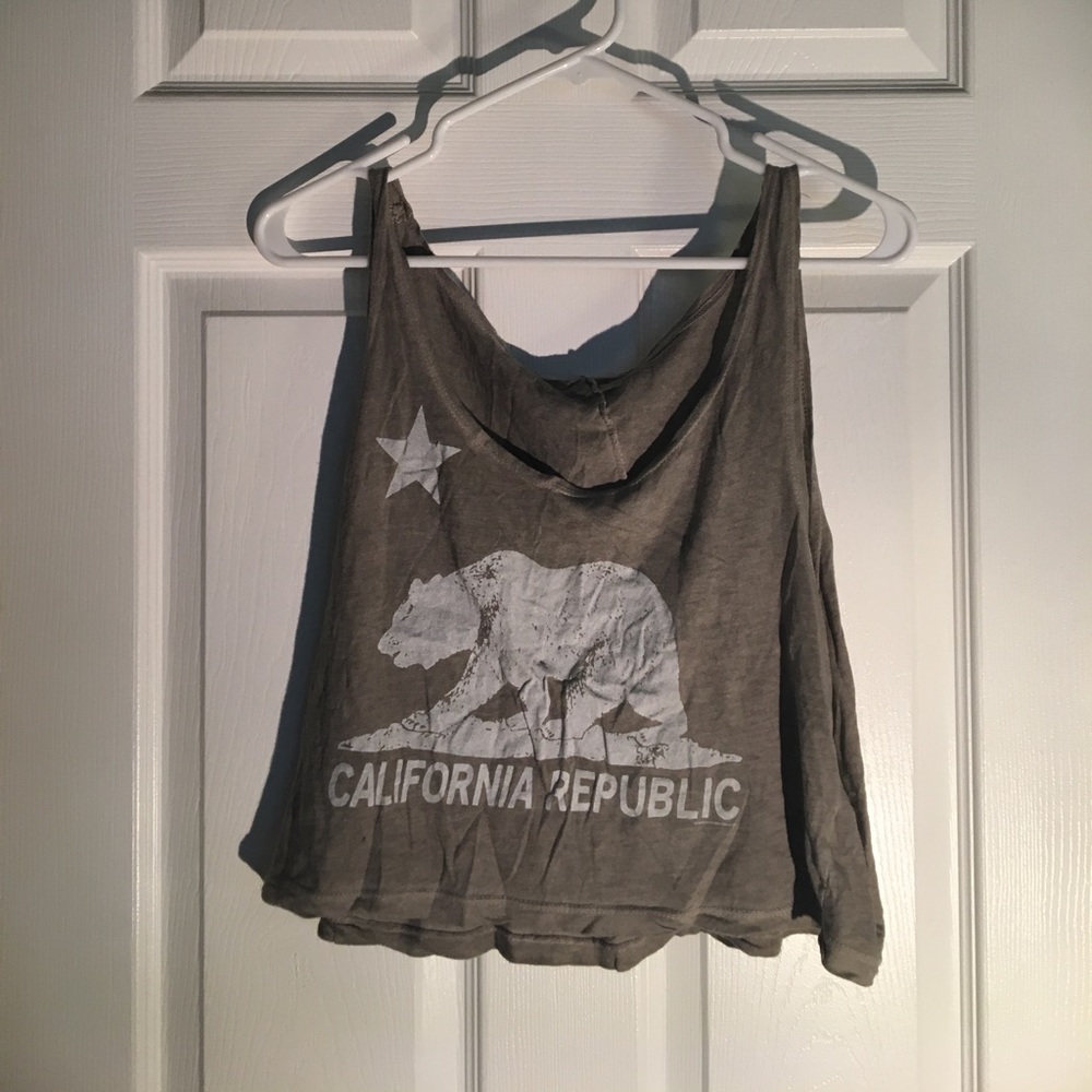 Brandy Melville crop tank top