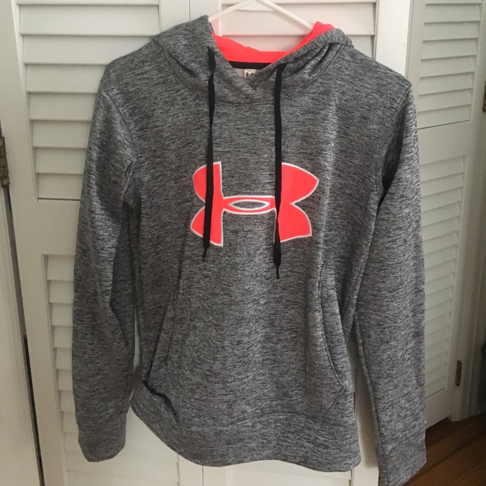 Under Armour sweatshirt