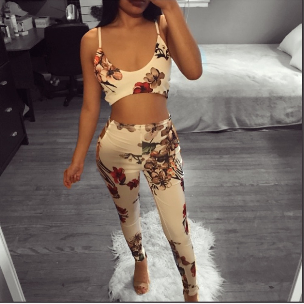 ❌SOLD ❌ Flores Jumpsuit