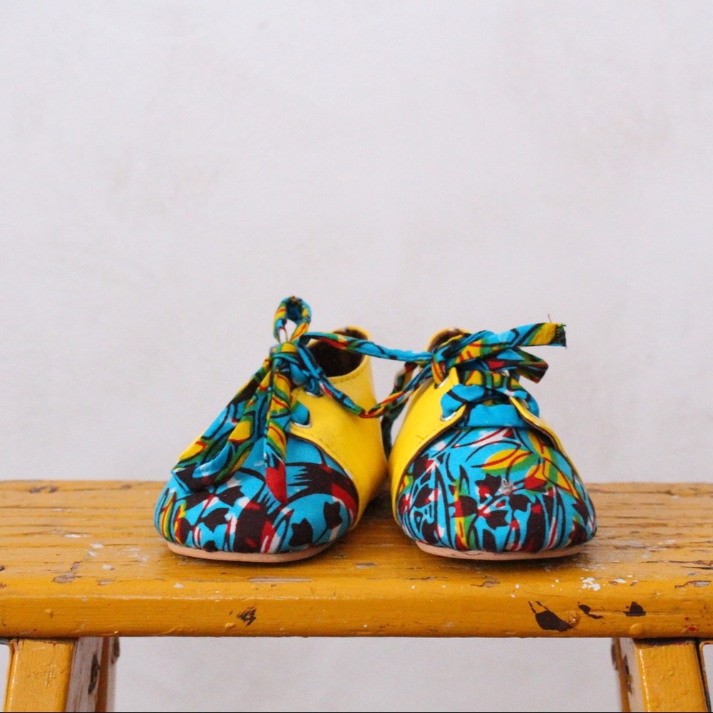 Yellow Authentic African Print shoes! 🌞 - Picture 1 of 2