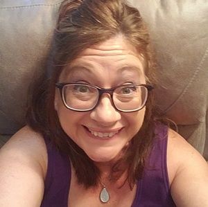 Meet your Posher, Annette