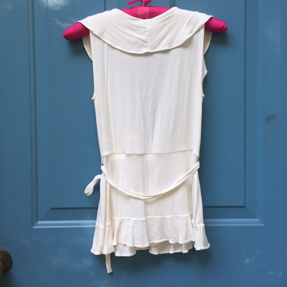Ann Taylor White Ruffle Tank - Picture 3 of 3